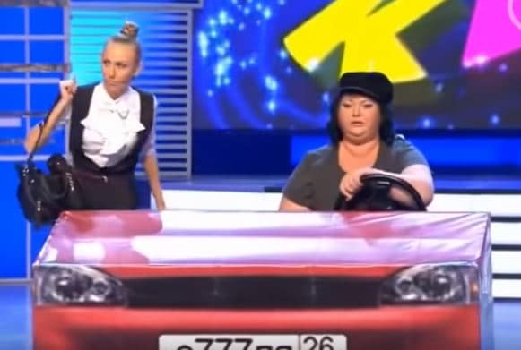 «Русская Баба на Курорте» — Путин Вновь не Сдержал Смех