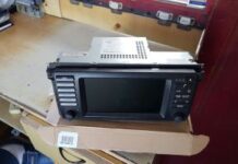 Установка штатного монитора 16:9 BMW