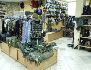 Что можно приобрести в армейском магазине?