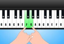 Как научиться играть на синтезаторе?