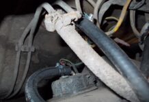 Как заменить топливный шланг?