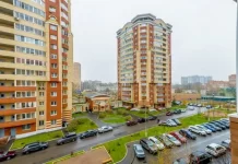 В каком районе Москвы лучше купить квартиру?