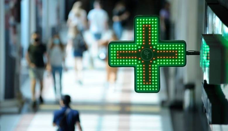 
Что надо знать россиянам о том, как будут работать новые правила покупки лекарств из аптек                
