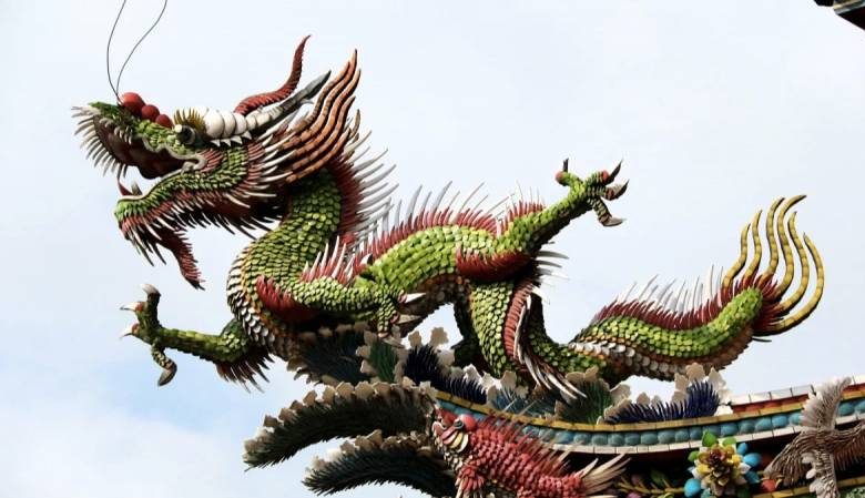 
Китайский гороскоп на 2024 год: Зеленый Деревянный Дракон принесет перемену во всех сферах жизни                