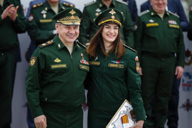 
Россияне отметят День офицера 21 августа 2023 года: поздравления, стихи с праздником                