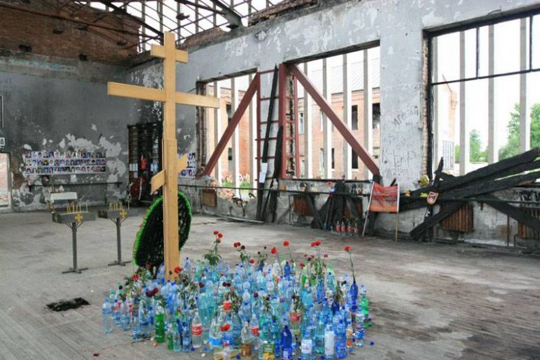 
Трагедия, которая не должна повториться: почему 1 сентября 2004 года в школе Беслана погибло так много детей                
