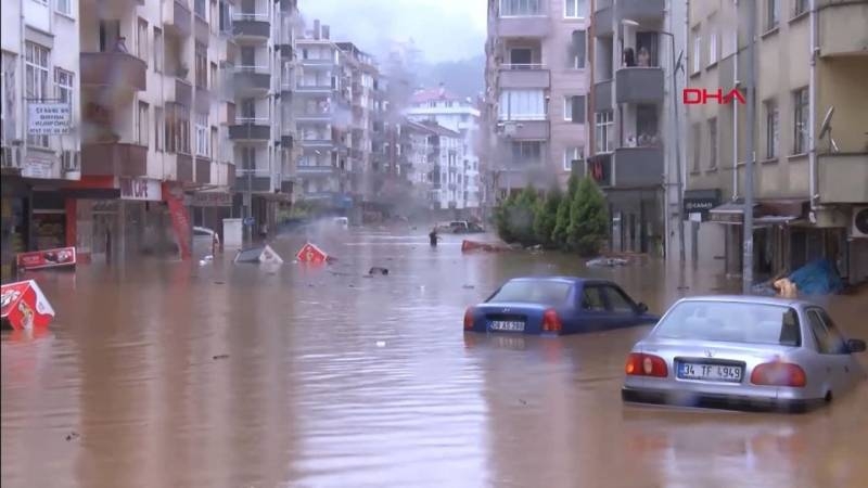 
Катастрофические ливни в разных частях света: начало нового Всемирного потопа?                