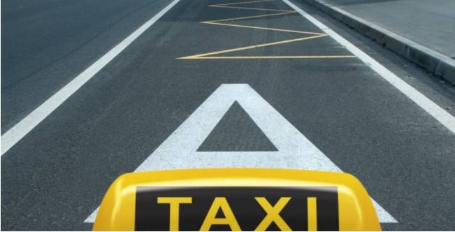 
Новый закон о такси в России: подорожание, безопасность и новые требования                