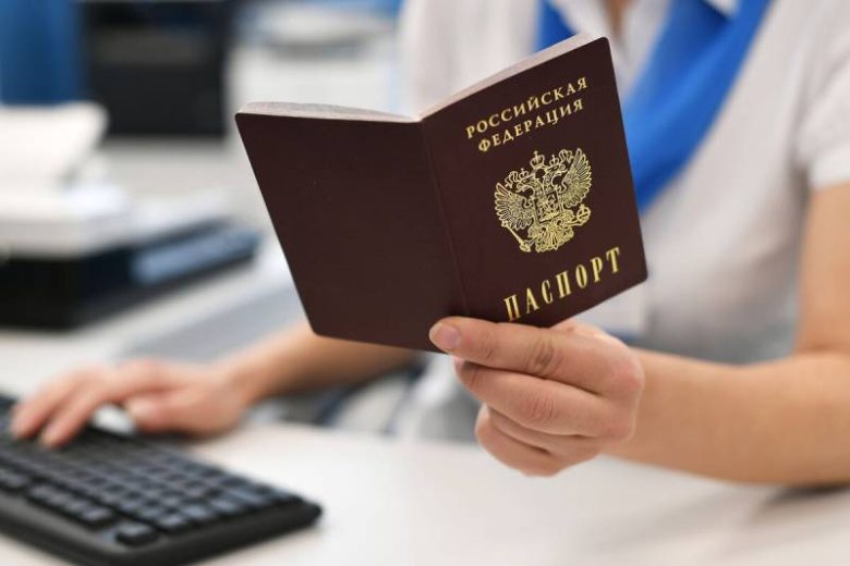 
Путин подписал указ о цифровом паспорте россиян: что это значит для граждан                