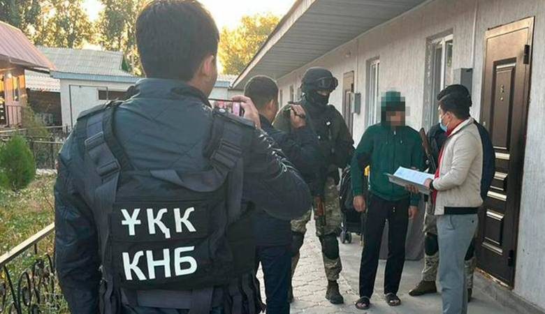
Киргизия в центре войны с криминалом: убийство Камчи Кольбаева и последствия для республики                