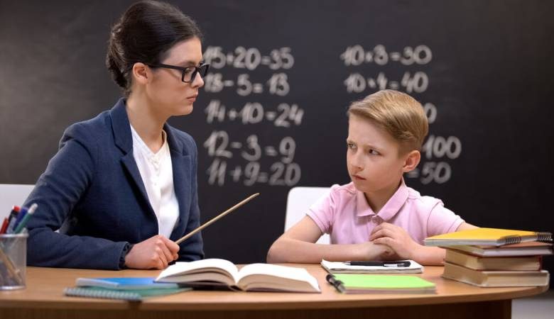 
Конфликт между педагогом и учеником: как закон защищает обе стороны                