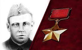 
Подвиги Героев Советского Союза: вечная память в День Сухопутных войск                