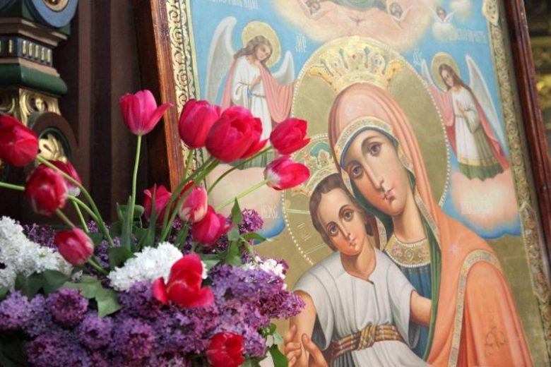 
Празднование Дня Псково-Печерской иконы Божией Матери «Умиление»: что можно и что нельзя делать россиянам 20 октября                
