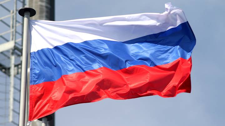 
Снова в России: более 15% российских эмигрантов вернулись в родную страну                