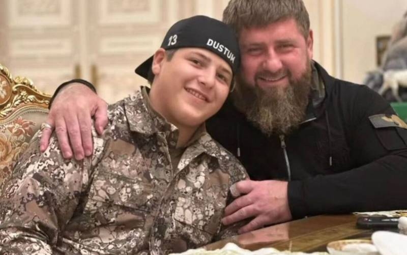
Пятнадцатилетнего Адама Кадырова назначили на ответственную должность в службе безопасности Чечни                