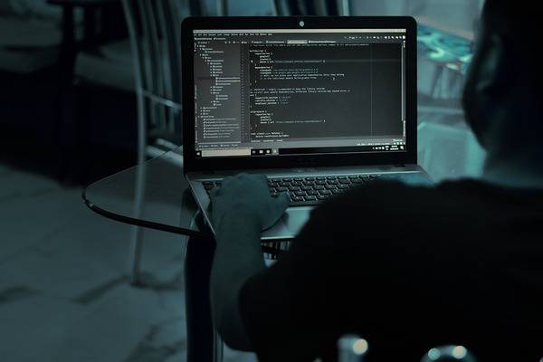
Россия готовится к созданию кибервойск: как контрактники будут противостоять хакерам в 21 веке                