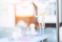 Можно ли поставить алкоголику капельницу от запоя на дому?