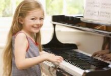 Занятия музыкой могут улучшить внимание и рабочую память у детей