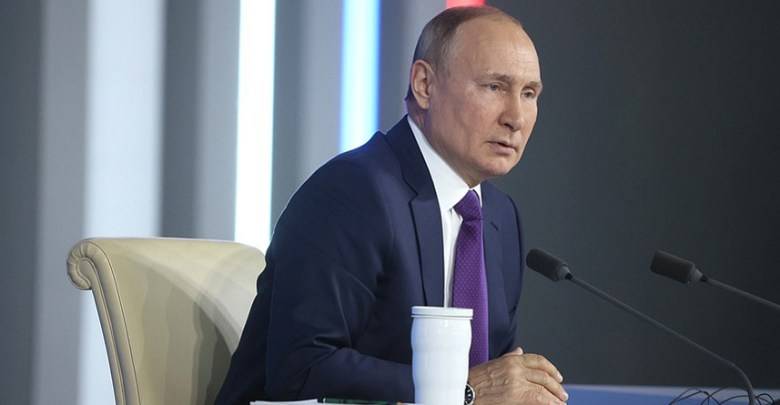 
Итоги года с Владимиром Путиным: смотреть прямую линию с президентом онлайн                