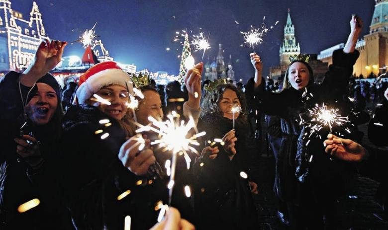 
Новогодние празднования в крупнейших городах России: что ждёт жителей и гостей страны?                