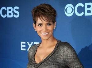 Холли Берри судится с бывшим бойфрендом за свою дочь