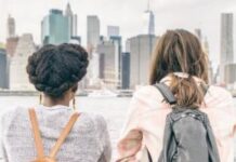 Тоска по дому: 5 советов, как не сойти с ума вдалеке от родных и близких