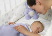 Как правильно уложить ребенка спать