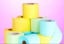 Бывает ли опасна туалетная бумага: смотрим цвет и состав