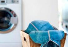 Стираем пуховик правильно: тонкости и советы по уходу