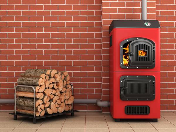 
Как сэкономить дрова и обеспечить долгий огонь: лайфхаки от эксперта                