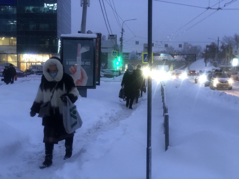 На Челябинск второй раз за неделю обрушился аномальный снегопад