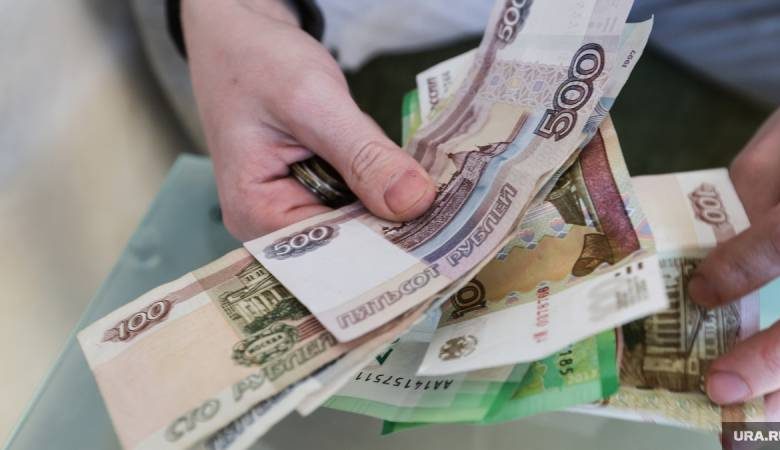 
Повышение пенсий для ветеранов труда: кто получит дополнительные 2000 рублей в январе                