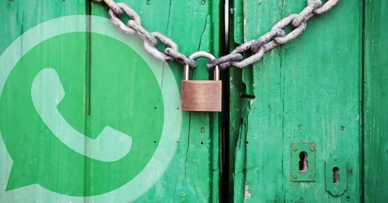
Проблемы с мессенджерами в России: WhatsApp и Telegram под блокировкой РКН                