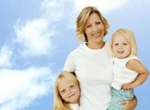 Исследователи узнали: лишний вес бабушек влияет на здоровье внуков