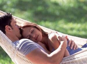 Недостаток сна молодых родителей: шесть недель в году