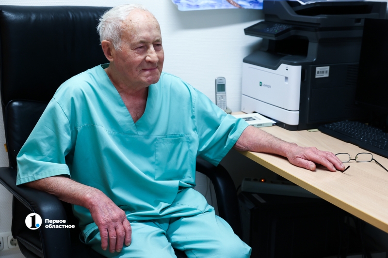 Самый опытный кардиохирург Челябинска ушел на пенсию в 87 лет