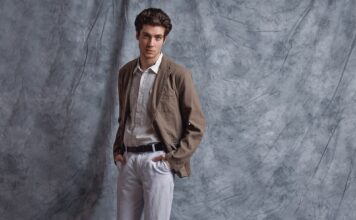 Как и когда носить брюки из шерсти