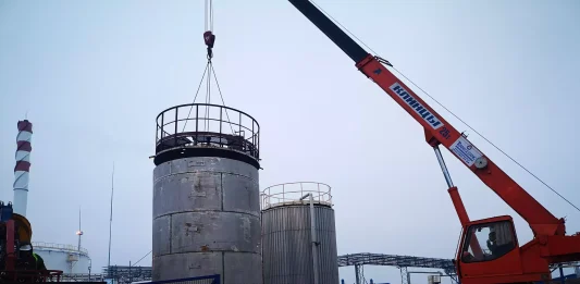 Вертикальный резервуар РВС-100: качество и долговечность