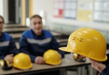 Почему обучение охране труда обязательное условие безопасного производства