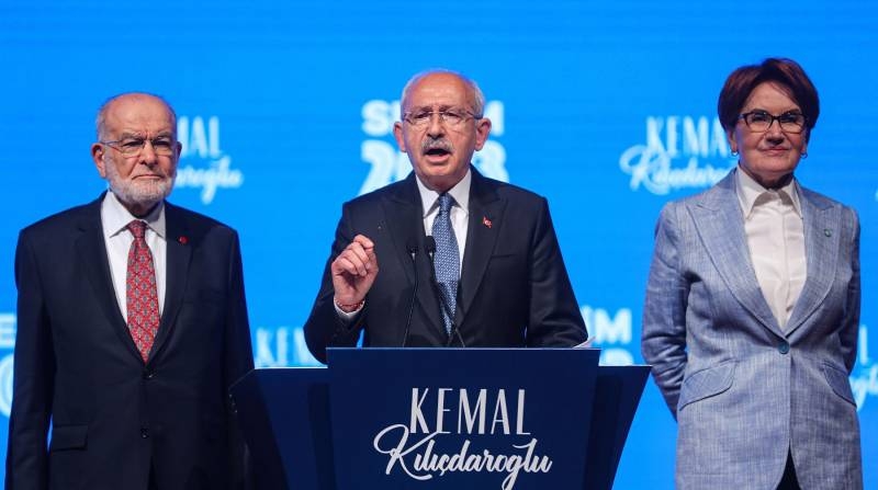 
Стабильность и лидерство: почему переизбрание Эрдогана прошло без скандалов и цветной революции                